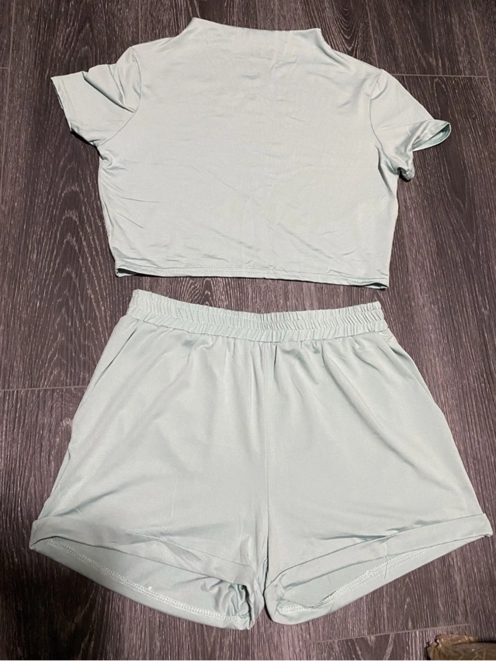 Women's Two-Piece - Crop Top & Shorts with pockets